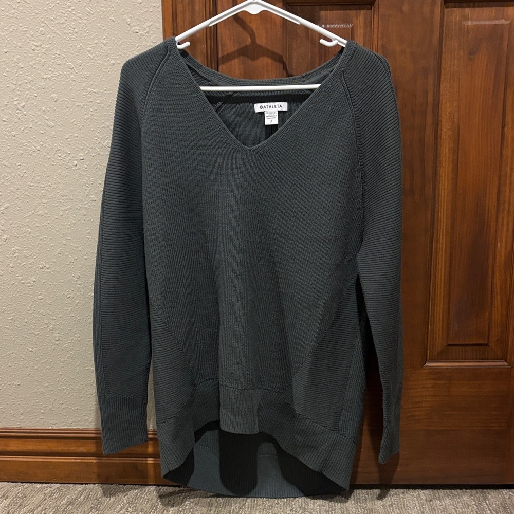 Athleta Women's Dark Green V-Neck Sweater